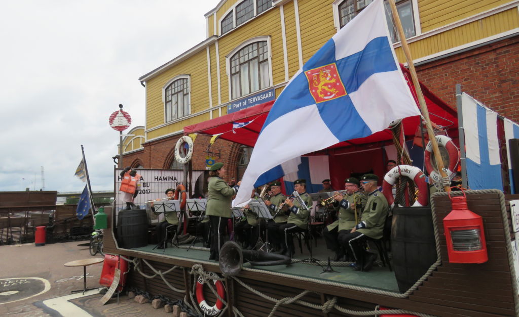 MPK Kaakkois-Suomen soittokunta esiintyi medialle Tervasaaressa järjestetyssä kenraaliharjoituksessa torstaina 6. elokuuta 2020.